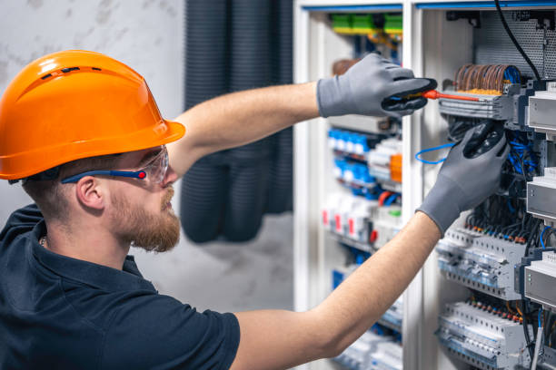 Best 24-Hour Electrician  in Elkader, IA